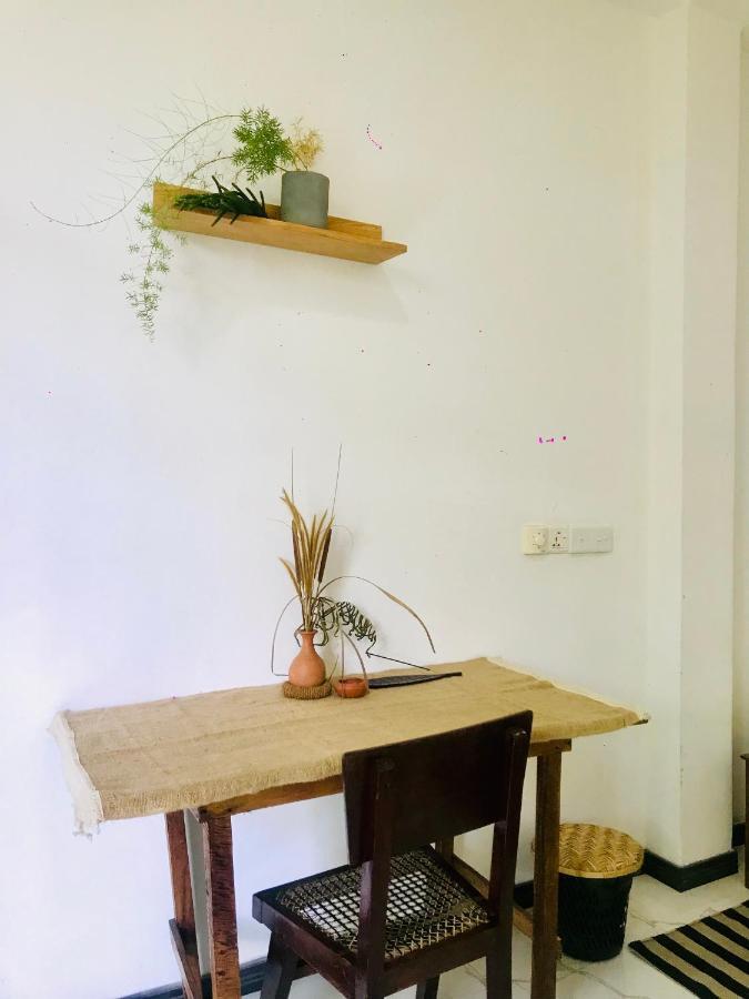 Bananas Mirissa Otel Dış mekan fotoğraf